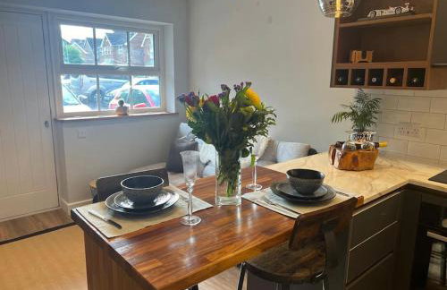 Brackley Guest house - Photo 9