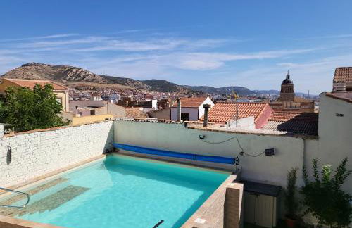 Casa Oasis Puertollano, una casa en un entorno rural en Puertollano, agradable, con Piscina en zona tranquila - Foto 4