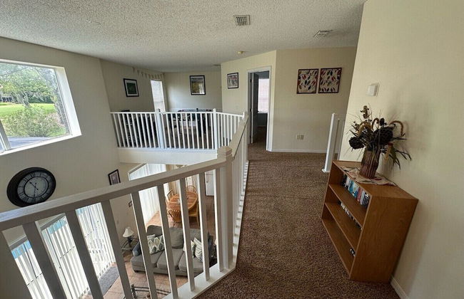 South Facing Pool Home - Room for the Whole Family! - Photo 30