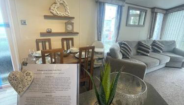 3 Bed, Sleeps 8 Caravan, California Cliffs Park - Foto 2