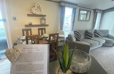 3 Bed, Sleeps 8 Caravan, California Cliffs Park - Foto 2