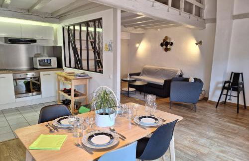 La Porte de la Dombes - centre ville - 50m2 - classé 3 étoiles - Foto 8