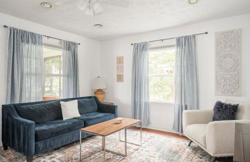 Northside Cottage - Perfect Indy Location-Family Friendly - Foto 6