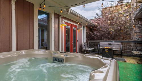 Hot Tub and Mini Golf Mtn-View Haven in Kodak! - Foto 2