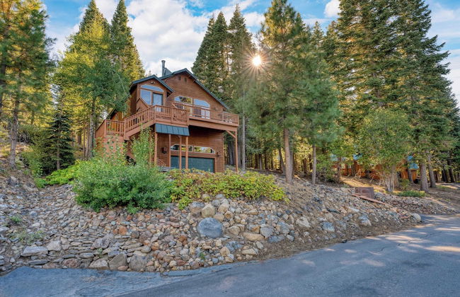 Golden Summit by Avantstay Stunning Secluded Cabin w/ Access to Tahoe Donner - Foto 28