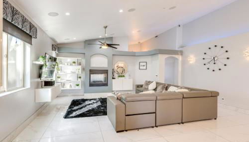 12 Mi to the Strip Las Vegas Home with Luxe Oasis! - Foto 4