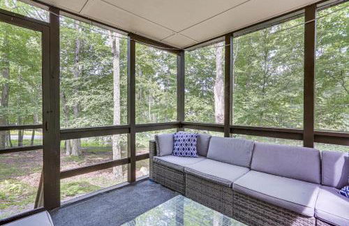 Screened Porch and Deck Pet-Friendly Poconos Escape - Foto 2