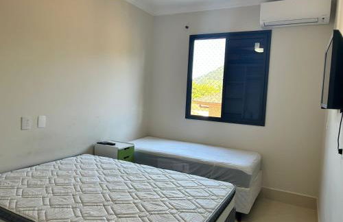 2 Dorms com ar split nos quartos, piscina, Wi-fi e 5min a pé da Praia do Itaguá - Foto 7