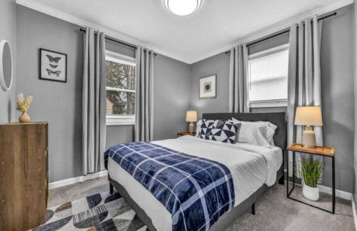 Swim and Relax In our Pool and Hot Tub and Recently Renovated - Foto 38