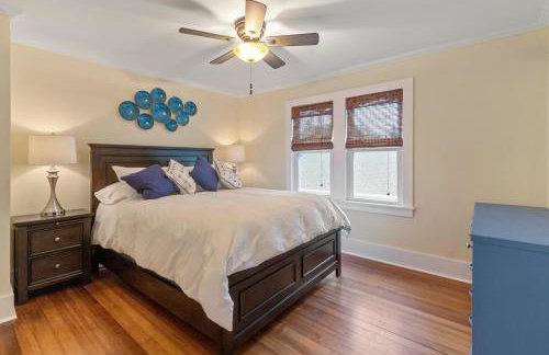 Gorgeous Downtown Bungalow, Walk Everywhere!!! - Foto 15