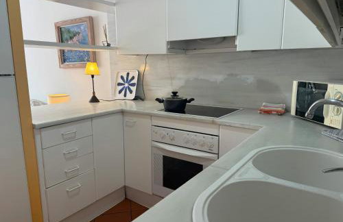 Tamariu Beach 1- Beachfront Home with wifi views - Foto 31