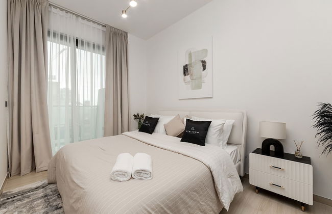 Modern 1BR in Binghatti Nova - Foto 1