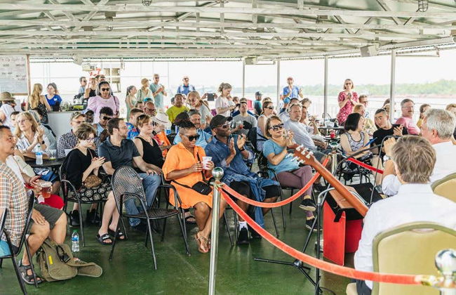 Steamboat Cruise with Live Music - Foto 9