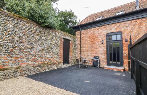 Grange Barn - Photo 21