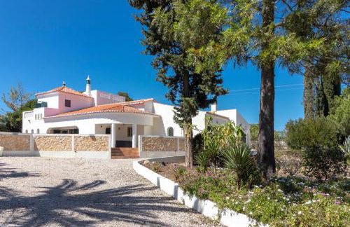 Casa Rainha Near Carvoeiro pool BBQ - Foto 23