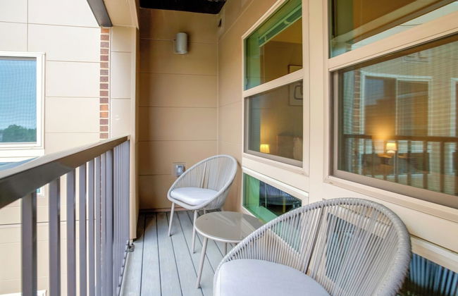 Comfort Apartments Near Capitol City - Photo 70