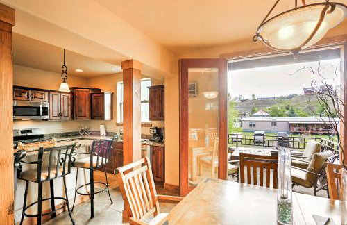Chic Pagosa Springs Condo w/ Porch - Walk to Shops - Foto 10