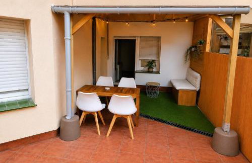 Luxury Old Town Apartment - Terrace and Private Parking - Foto 2