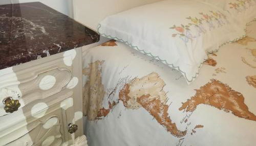 CASA FREJUS . COMODO AL CENTRO E AL POLITECNICO BUS 33 E 42 - Foto 2