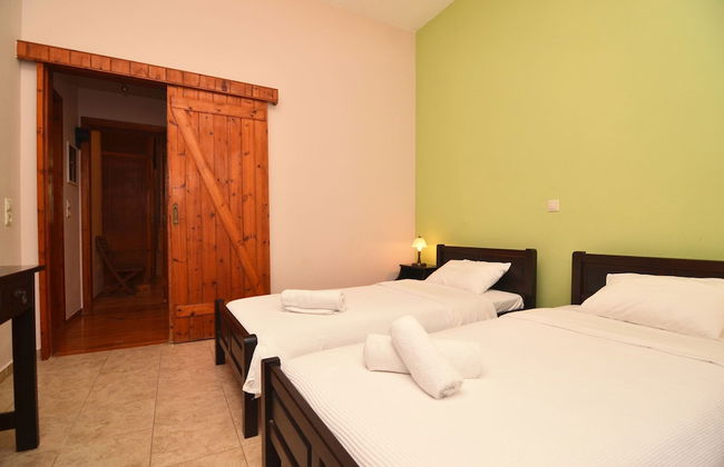 Sofia Limeni - Photo 16