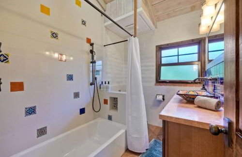 Walk To The Beach - Outdoor Dining - Spacious - Foto 24