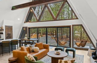 Hot Tub Sauna Spacious Backyard Luxury - Photo 74