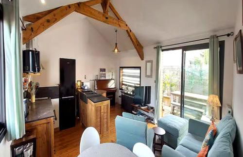 Charmante maison-chalet, vélos et jacuzzi - Foto 3