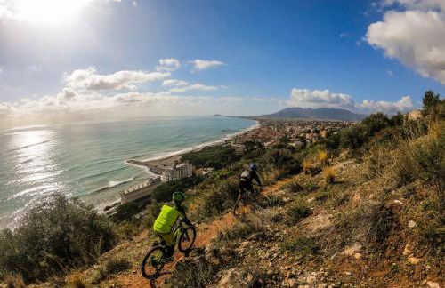 Agriturismo Monte Acuto - natura, mare & relax in piscina - Foto 41