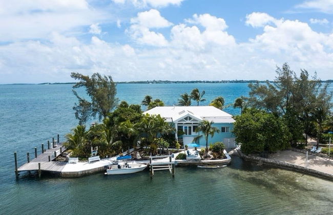 Middle Cay Estate 7 Bedroom Estate - Photo 39