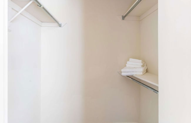 Premium A-Location Apartment - Photo 42