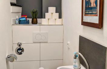 65qm Altbaucharme mit zwei Balkonen - Photo 7