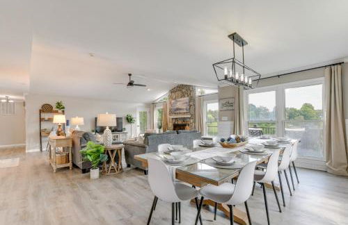 Lakefront Sherrills Ford Haven with Boat Dock! - Foto 3