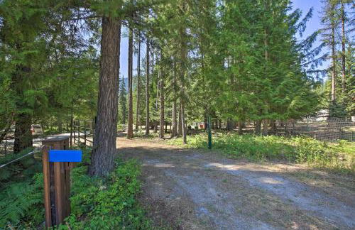 Expansive Moyie Riverfront Cabin - Pets Welcome! - Foto 33