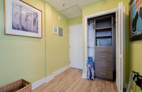 Palm Beach Island Condominiums - Photo 3