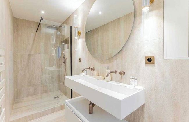 Chic Apartment AC - 1bdr/4p - Carreau du Temple - Foto 12