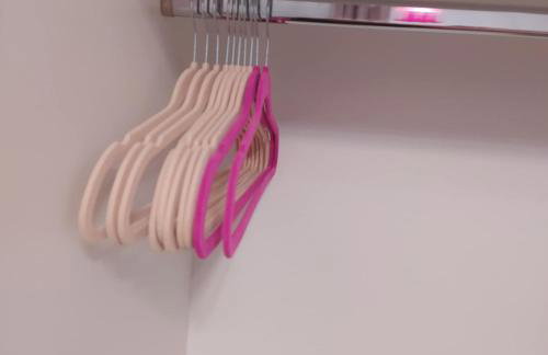 Apartamenty Centrum Warszawska 66 niebieski i różowy - Photo 68