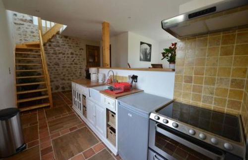 Maison charmante au cœur d'Alligny-en-Morvan avec vue - Foto 8