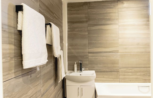 2 Bedrooms-4 Guests-babycot-wifi-freeparking - Foto 9