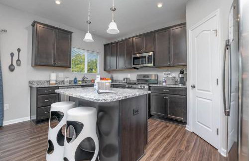 1392 Soaring Way Brand new construction in well-kept HOA community - Photo 7