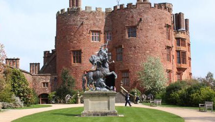 Llanidloes Townhouse-pet-friendly-sleeps 7-Mid Wales - Foto 5