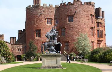 Llanidloes Townhouse-pet-friendly-sleeps 7-Mid Wales - Foto 5