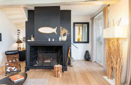 Le Cerf - House with view and swimming pool - Photo 9