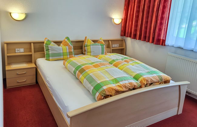 Christians Hamat - Foto 13