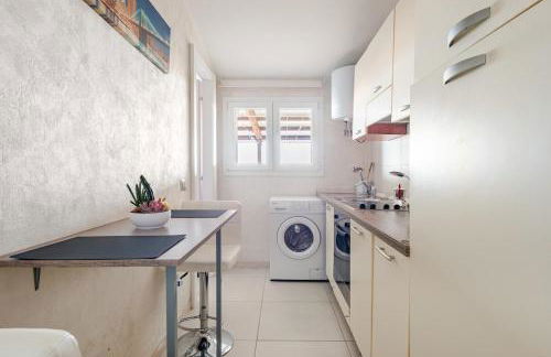 Modern House for Couples & Business Stays - Foto 14