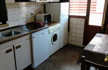 Vivienda uso turistico El Vie - Photo 4