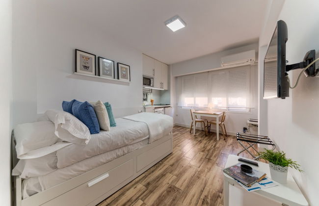 Holidays2Malaga Malagueta Apartments - Photo 22