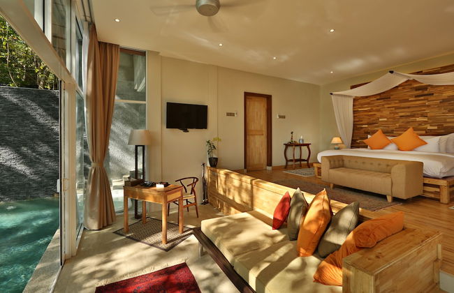 Ambong Pool Villas - Photo 5