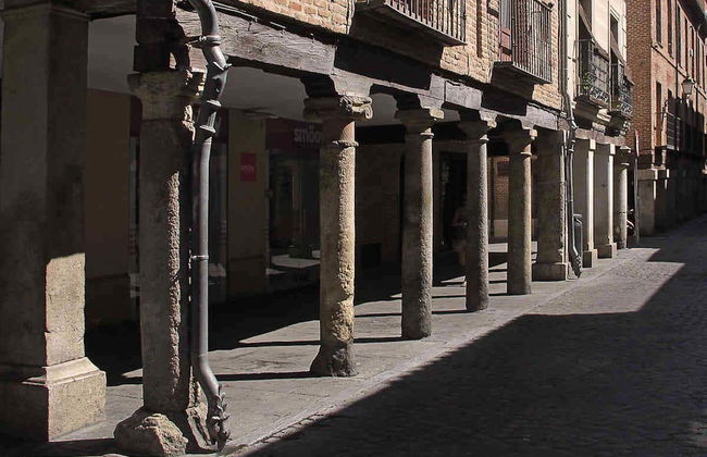 Tour in Alcalá de Henares - Photo 1