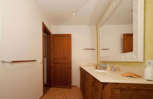 Tranquil Mallorquin Villa with Private Pool Beach Access - Foto 24