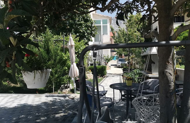 Green-beautiful Modern Apt. With Balcony & Garden - Foto 10